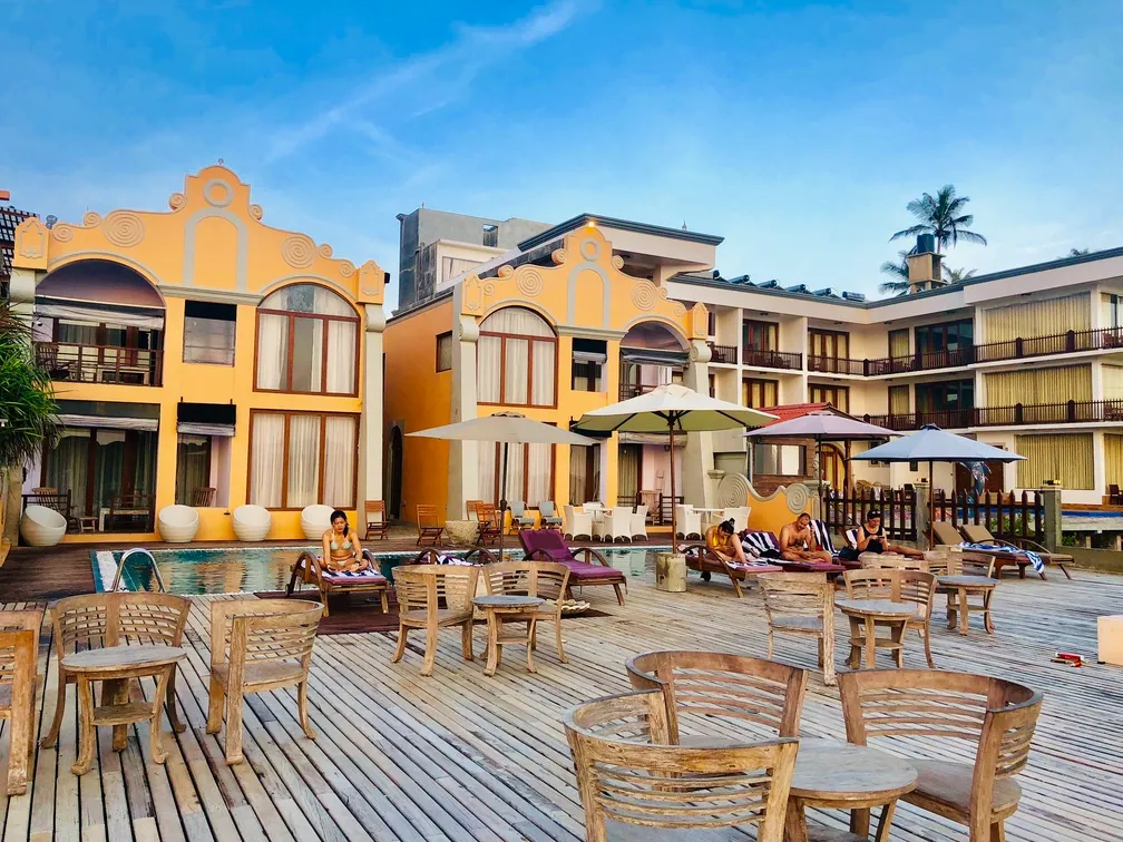 Resort Dining